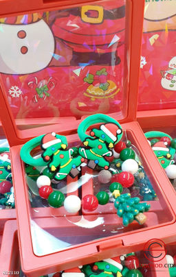 Подарочный новогодний набор для девочек