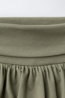 FALDA BERMUDA VOLANTES CINTURA VUELTA / Khaki - Zara фото 8
