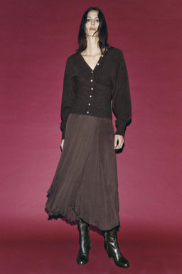 FITTED KNIT CARDIGAN