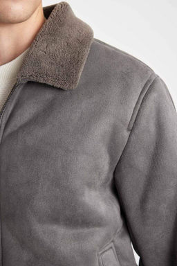 Замшевое пальто приталенного кроя с воротником-поло на подкладке - Defacto фото 5