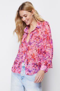 Pembe Balon Kol Cicek Desenli Sifon Kumas Oversize Genis Kal?p Dokuma Gomlek TWOSS24GO00003