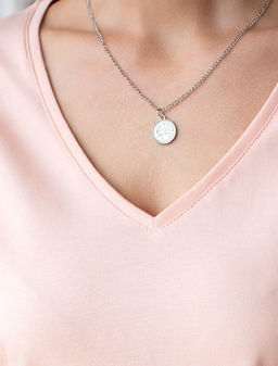 Свободная футболка с V-вырезом и цельнокроеным рукавом из 100% хлопка