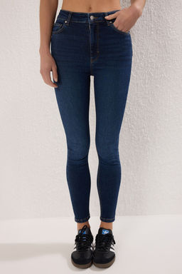 Siyah Vucudu Saran Esnek Yuksek Bel Skinny Jeans TWOSS25JE00051 - Trendyolmilla фото 9