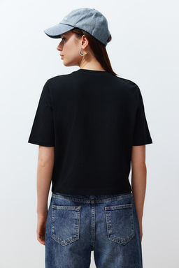 Siyah %100 Kal?n Pamuklu Vatkal? Crop Orme T-Shirt TWOSS24TS00122 - Trendyolmilla фото 4
