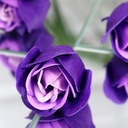 Мыльные розочки, фиолетово-белые, набор 24 шт. - Simaland фото 3