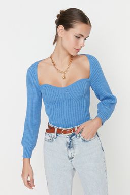 Mavi Crop Kalp Yaka Triko Kazak TWOAW22KZ1760