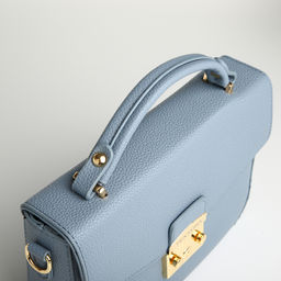 Сумка женская мессенджер TEXTURA на клапане, 23×6×17 см, голубая