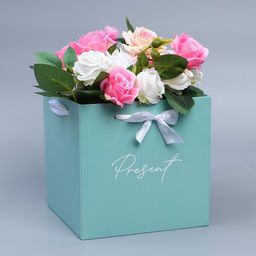 Цена за 5 шт. Коробка подарочная с лентами Present, 19×19×19 см