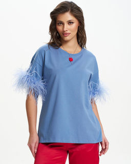 Футболка с перьями страуса