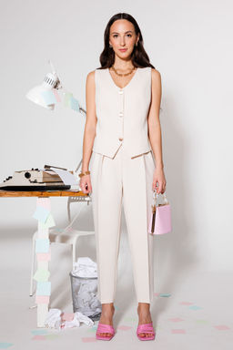 Жилет KOKOdea 7.25.1 бежевый  фото 3