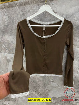 Джемпер женский с гипюром