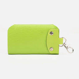 Цена за 2 шт. Ключница карманная на кнопках, 7 карабинов, размер 11×2×6.5 см, зелёная