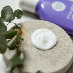 Лосьон д/тела Увлажняющий "Витамин Е, Гиалуроновая Кислота и Молочные Протеины" CATHY DOLL, 150 мл