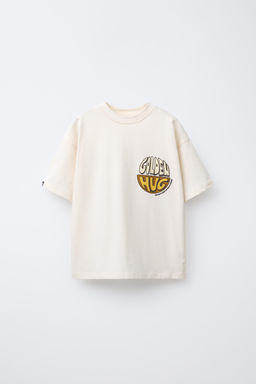 T-SHIRT WITH RAISED SLOGAN