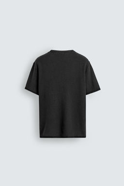 CAMISETA PUNTO ESTAMPADO LAVADO / Negro