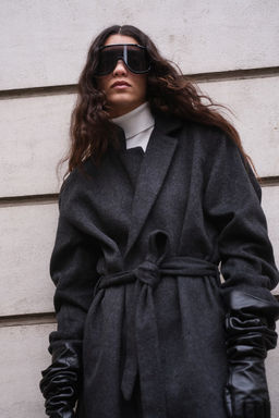 Abrigo con acabado cepillado y cinturon de anudar - H&m фото 4