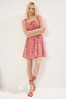 Pembe Cicekli Etegi Belden Ac?lan Lastikli Mini Dokuma Elbise TWOSS25EL00033