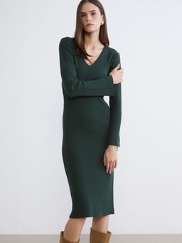 V Yaka Fitilli Triko Elbise