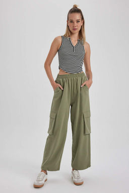 Спортивные брюки-карго Cool Jogger из тонкой ткани с карманами - Defacto фото 2