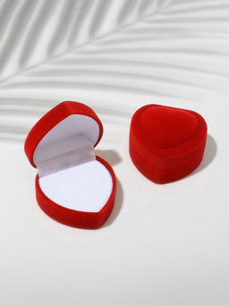 Футляр под кольцо, серьги Сердце с рамкой из точек, бархатный, 5?5 см (0.5 см ), красный