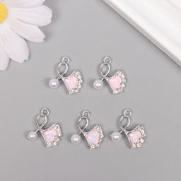 Цена за 5 шт. Декор для творчества металл, стразы Сердечко в листике, серебро, 1.7?1.6?0.5 см