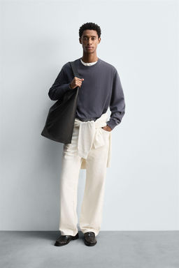 SOFT CREW NECK FADED SWEATSHIRT