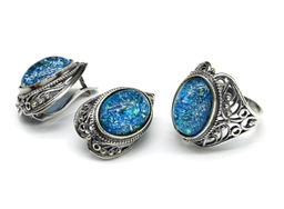 Кольцо Серьги с опалом искусственным, цв.голубой размер 19