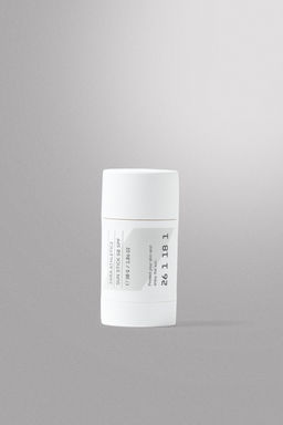 ATHLETICZ SUN STICK SPF 50 30G / TINTED LEATHER