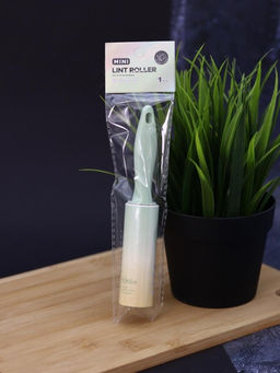 Ролик для чистки одежды "Green tenderness", 8 см*30 листов