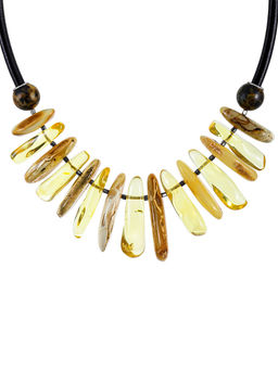 Легкое объёмное колье Дыхание красоты из натурального янтаря