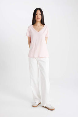 Базовая футболка стандартного кроя с V-образным вырезом и короткими рукавами - Defacto фото 2