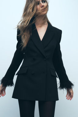 DOUBLE-BREASTED BLAZER WITH FEATHERS - Zara фото 2