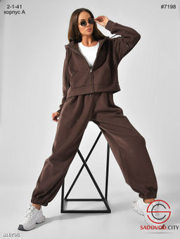 Тёплый спортивный костюм с зипкой и капюшоном - Bruno фото 2