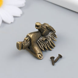 Уголок (ножка) для шкатулки металл Голова лошади бронза 2,8х3,9 см