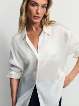 Базовая атласная блузка / Zarina