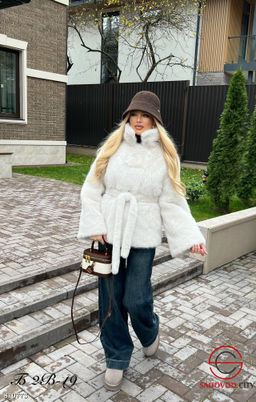 Шуба женская с широким рукавом - Bruno фото 2