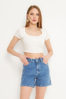 TRENDYOLMILLA Mavi Dokulu City Denim Sort TWOSS25SR00144