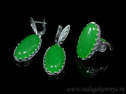 Кольцо Серьги с кварцем (имитация хризопраза) размер 19