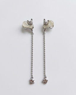 Стильные серьги