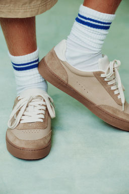 SNEAKERS WITH DETAIL - Zara фото 9