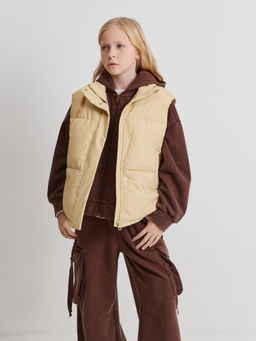 ACOOLA / Жилет (утепленный) детский для девочек Ledum бежевый