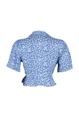 Trendyolmilla Mavi Baglama Detayl? Cicek Desenli Crop Dokuma Bluz TWOSS23BZ00226