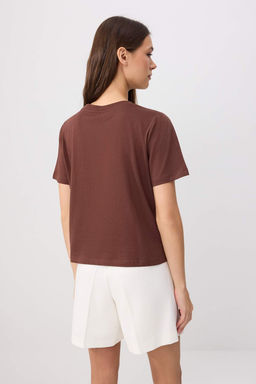 Kahverengi Nak__l_ / __lemeli Regular Bisiklet Yaka K_sa %100 Pamuk _rme T-Shirt TWOSS26TS00242 - Trendyolmilla фото 4