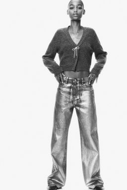 Cardigan en punto de canale con lazo