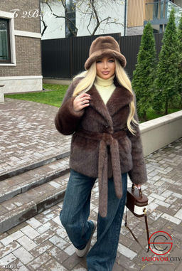 Шуба женская с прямым рукавом - Bruno фото 2