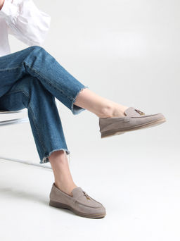 Лоферы туфли 170.2614be. ваниль замша