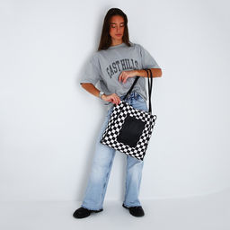 Сумка - шопер с нашивкой NAZAMOK Бело-чёрный, 40387 см  фото 3