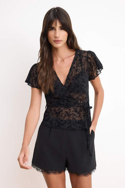 Siyah Fitted/Vucuda Oturan Kruvaze Baglama Detayl? Uzun Kol Orme Bluz TWOSS26BZ00702