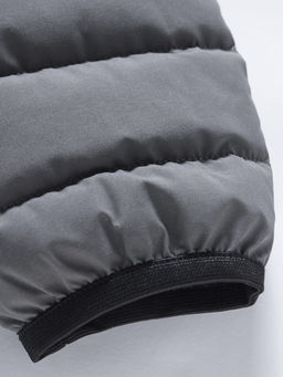 Куртка мужская удлинённая стёганая с капюшоном и графеновой подкладкой утеплитель тинсулейт