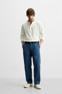 BUTTON-NECK T-SHIRT